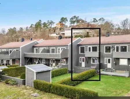 Et Rom I Rekkehuset
